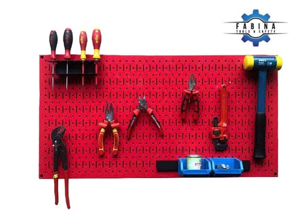 Review Hệ Thống Vách Lưới Treo Phụ Kiện: Chi Tiết Nhỏ Nhưng Công Năng Lớn