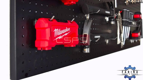 Review Hệ Thống Vách Lưới Treo Phụ Kiện: Chi Tiết Nhỏ Nhưng Công Năng Lớn