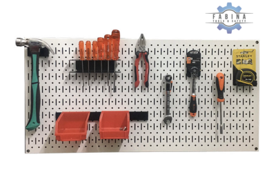 Biến Tường Trống Thành Kệ cùng Tấm lưới Pegboard